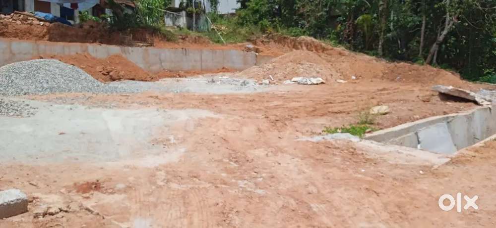 New house plot sale @ Mannanthala Chen cherry
