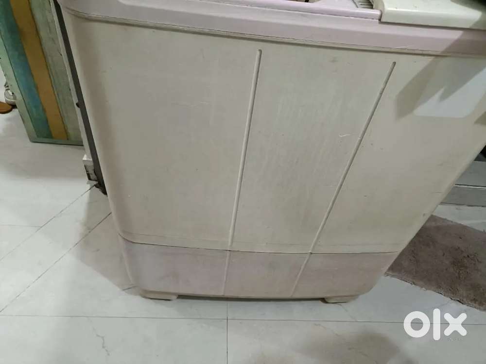 Semi automatic Washing Machine - Videocon