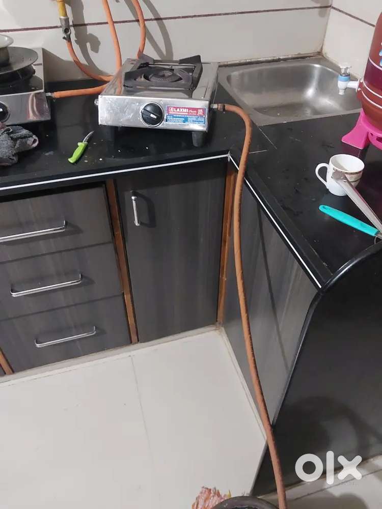 Single gas stove with regulator fix rate