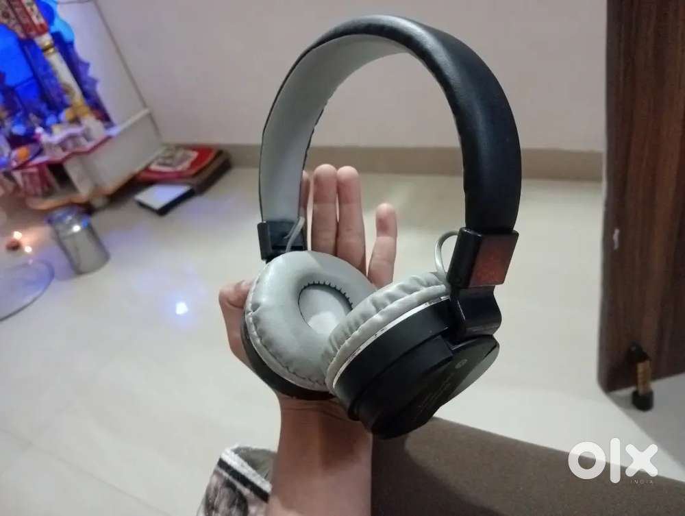 Headphones bluetooth