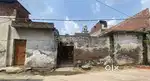 212 gaj plot with 12 rooms on rent , daba lohara road