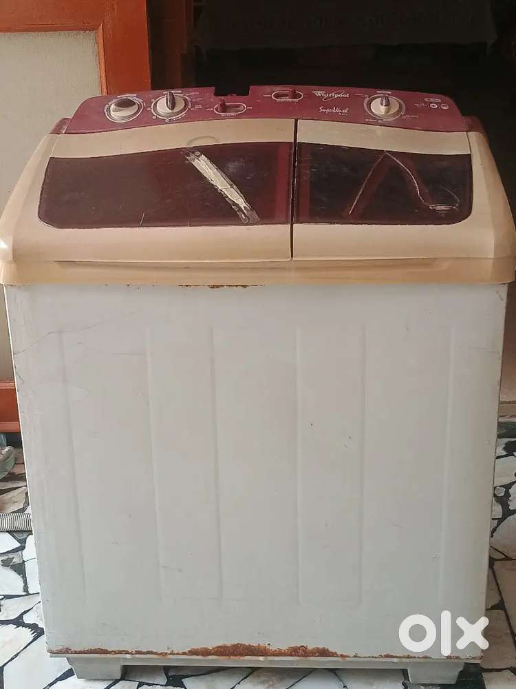 Whirlpool superwash Washing machine semi automatic