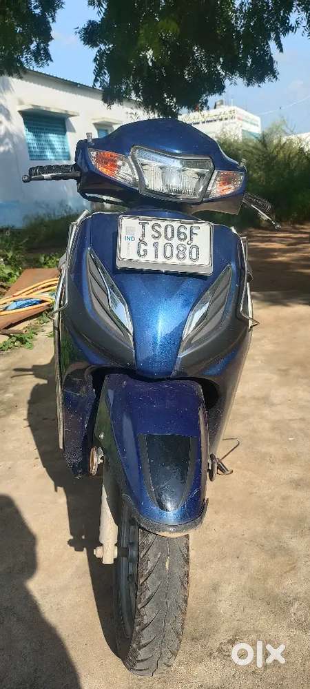 Honda activa 6g 110 cc deluxe variant