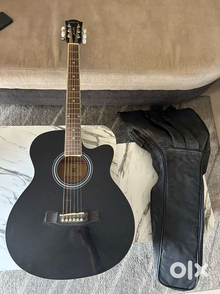 Kadence Frontier guitar