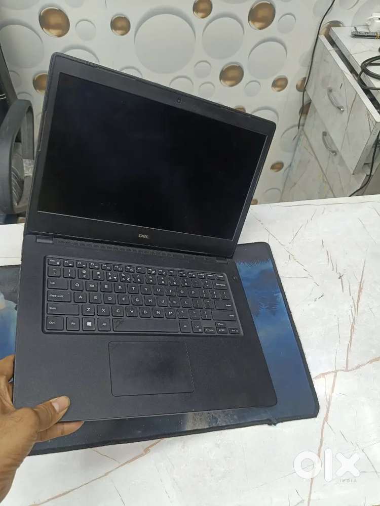 Dell cor i3 ram 8 SSD 256 gb new candision