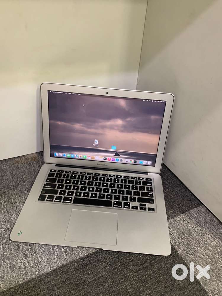Apple MacBook Air 2017 13inch i5-8GB-128GB Warranty