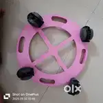 Gus bottle stand