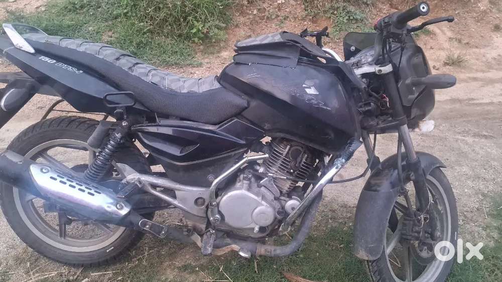 Pulsar dtsi 150 2008 model good condition  branded new tyres new chain