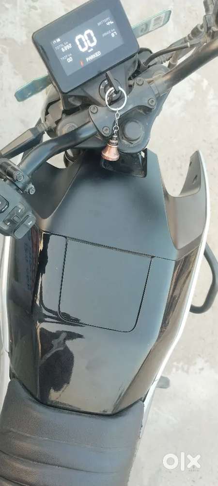 Roaster x plus/ range 252KM