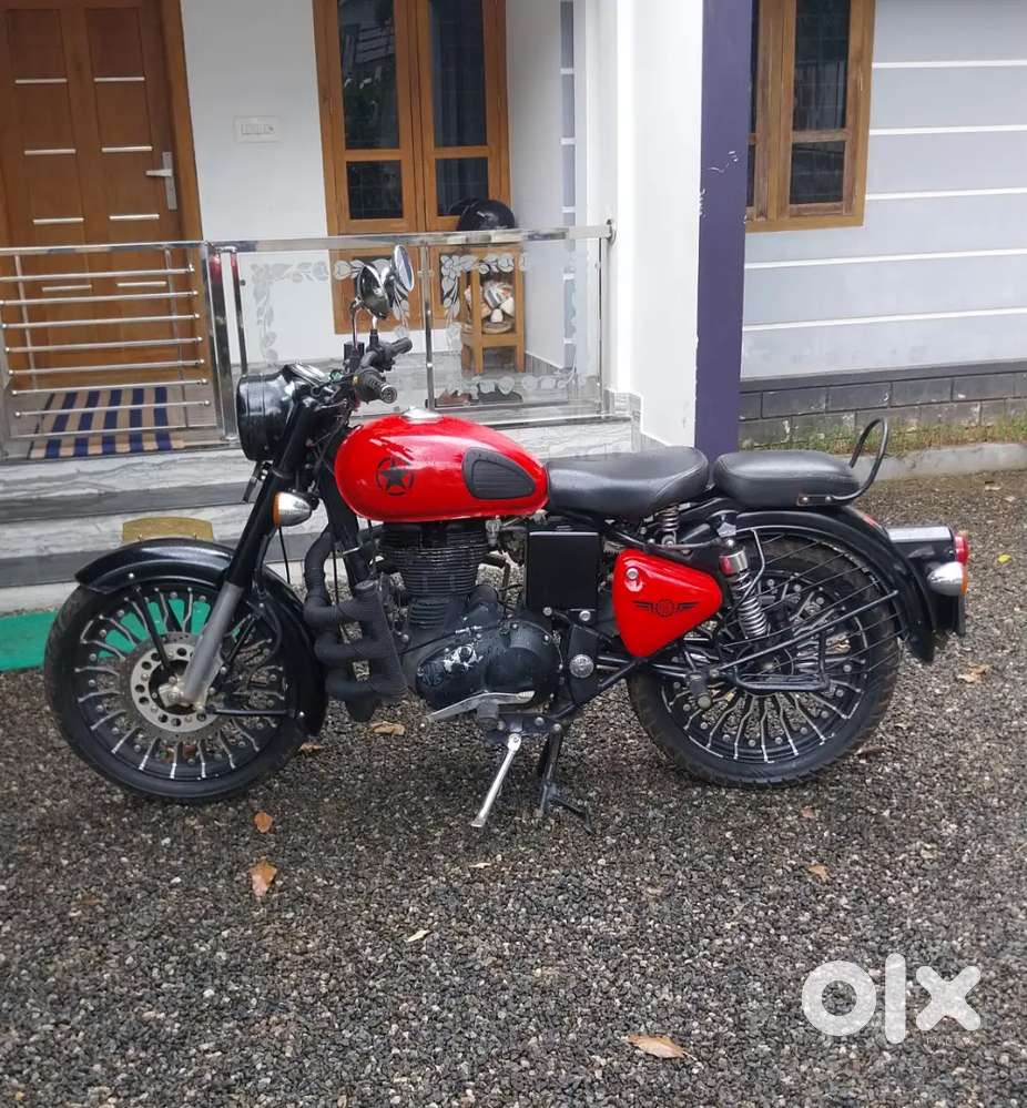 Good Condition. New battery. Alloy weel. Led head light. Second owner