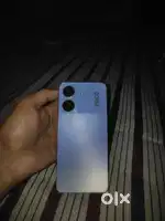 4g phone hai 4(128 phone ka bil box sab hai phone ka Sath
