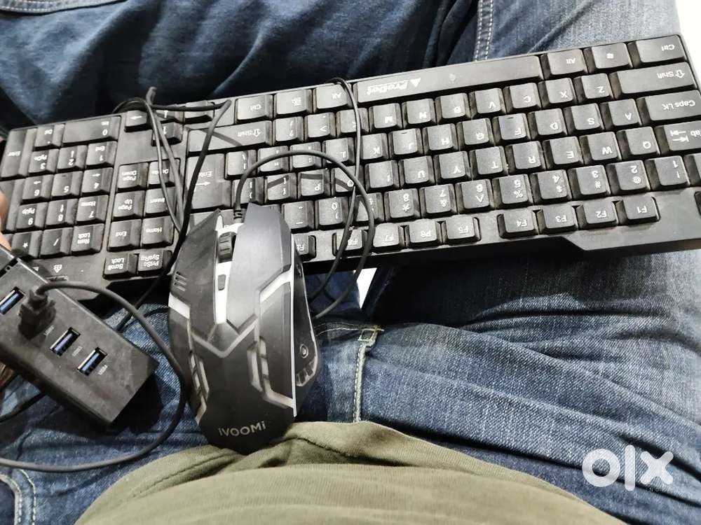 Keyboard. RGB mouse with 4 pots usb hub