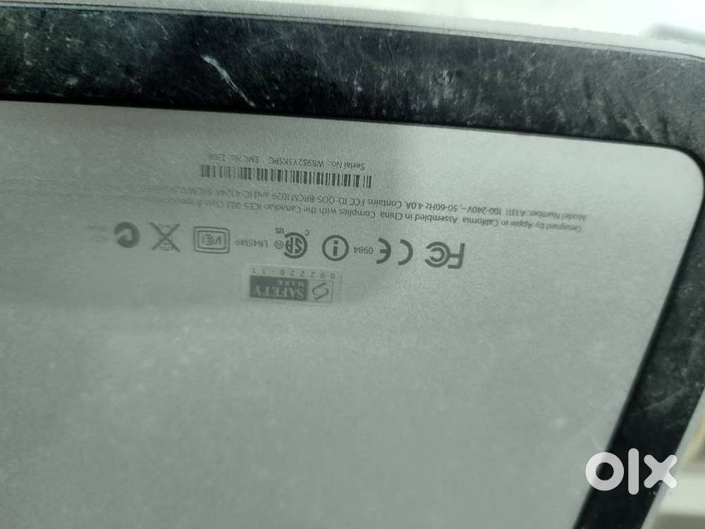 iMac (21.5-inch, Mid 2011