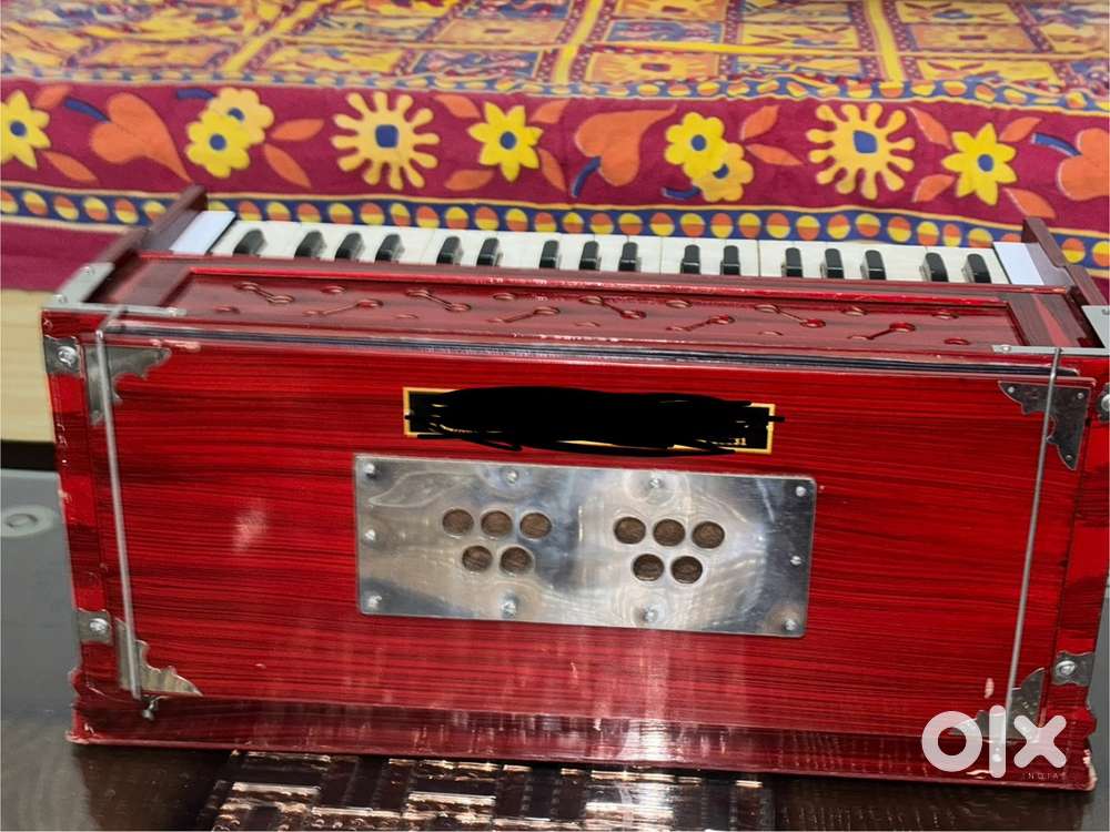 Harmoniam in good condition