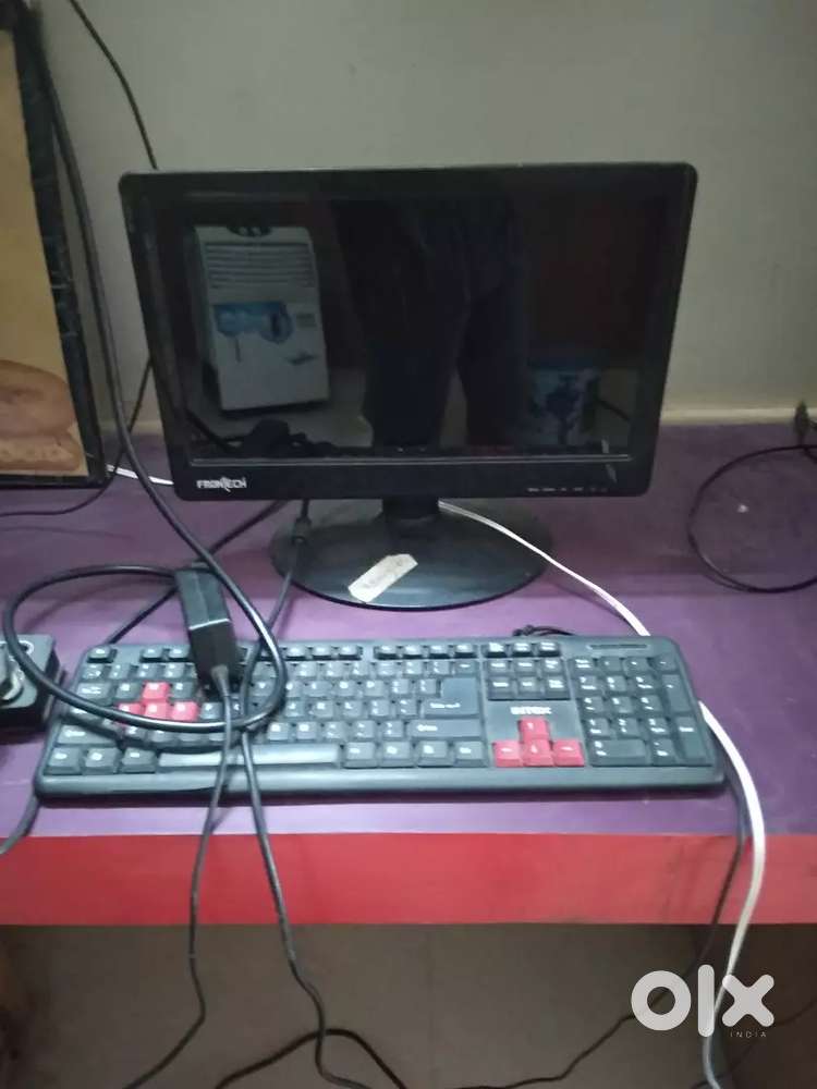 Full computer sell keybord,mouse,cpu,led,kay sath