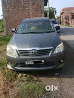 Toyota Innova 2012 Diesel 165000 Km Driven