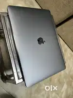 MacBook M1 Chip