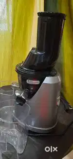 Kuvings B1700 Dark Silver Cold Press Whole Slow Juicer