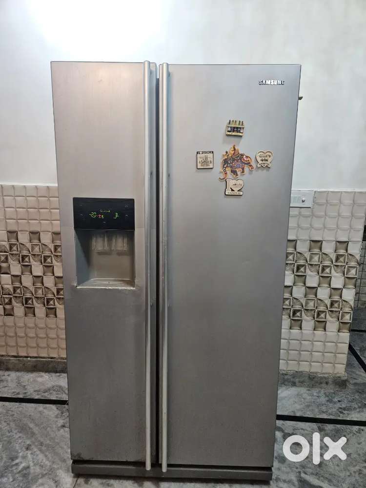 Samasung 585L Refrigerator - Side by Side. Perfect Condition...