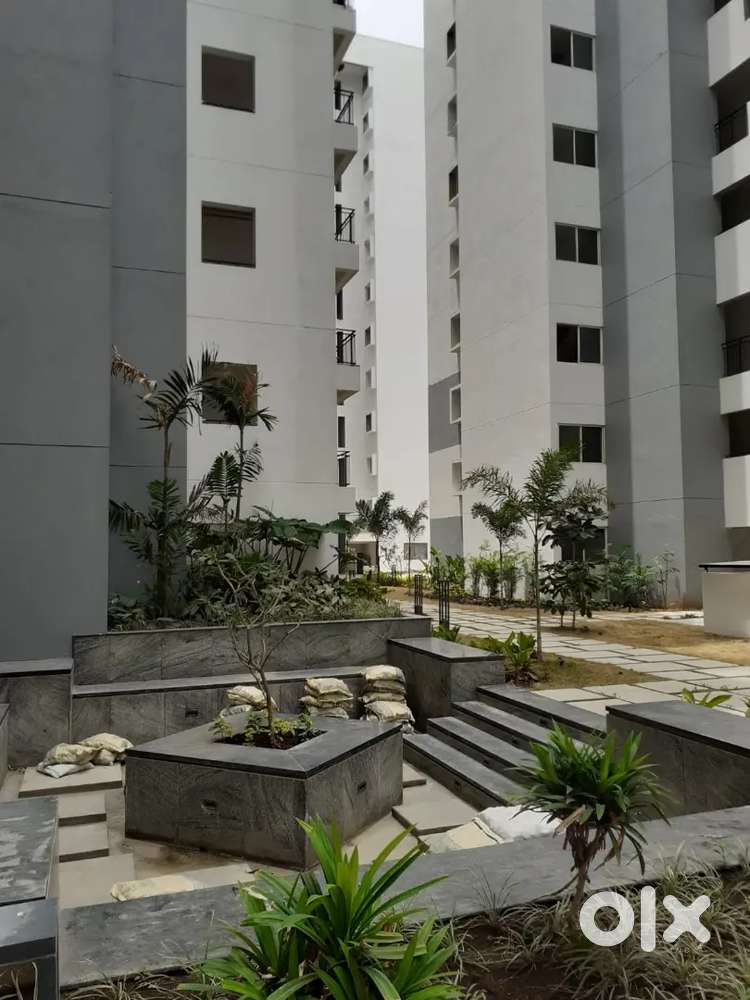 2bhk in Zen Indraprastha ready to move in