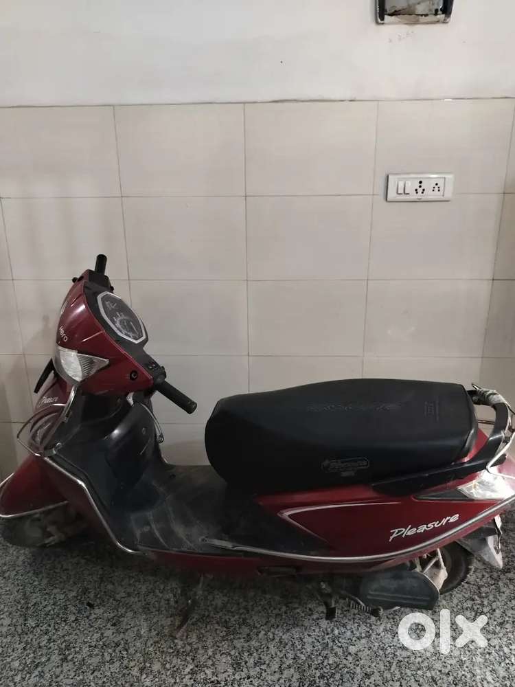 Hero Pleasure 2015 well maintained excellent condition