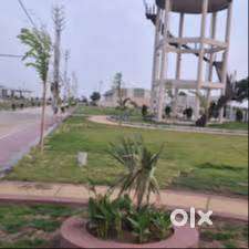 462 sqft East face Plot