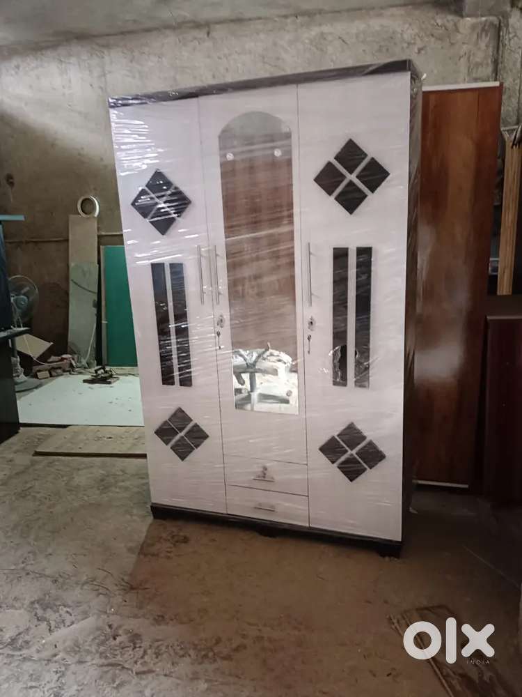 Factory haí New brand three door almira