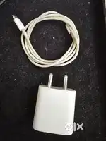 Apple original adaptor with cable
