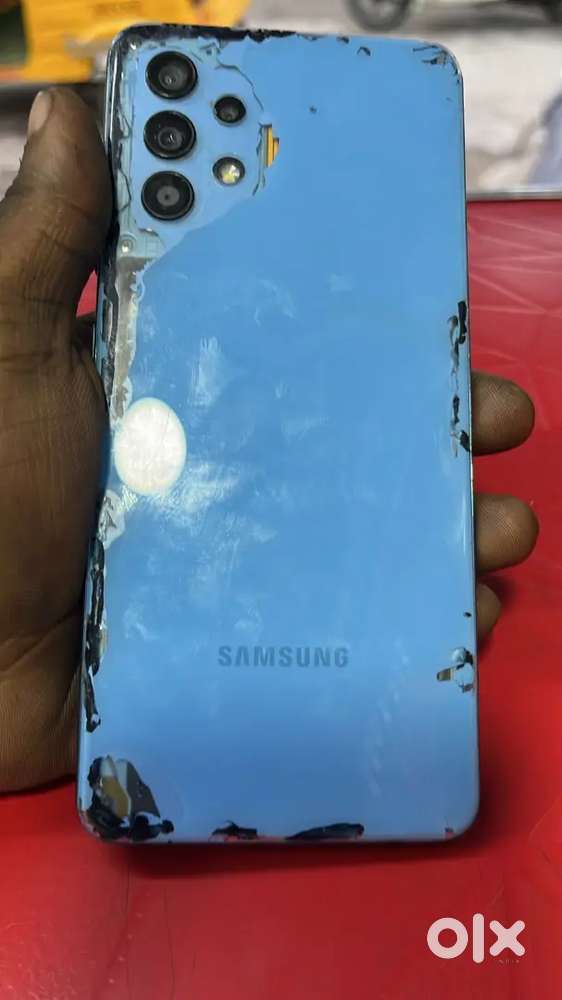 All mobile service here display change 30 min