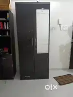 2 door wadrobe