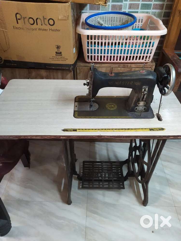 Ladies Sewing machine .