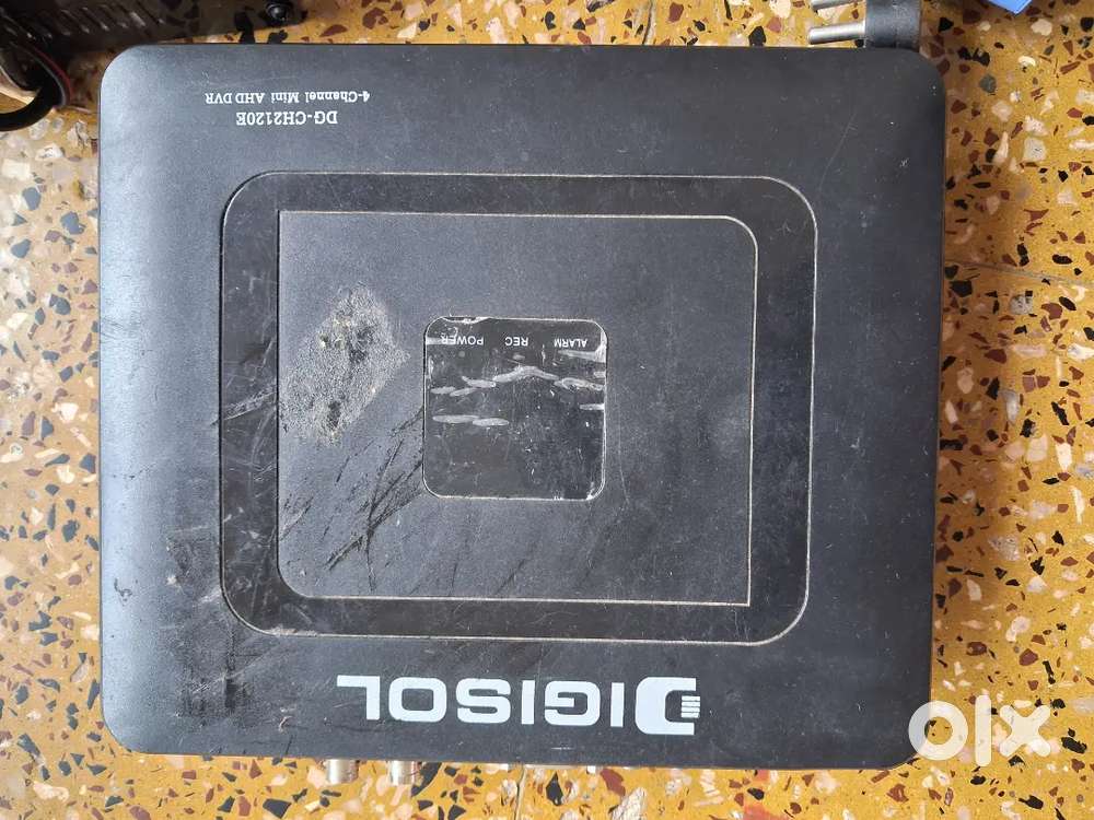 Camera with 500 gb harddisk+dvr+audio+1.3 mp camera+adapter