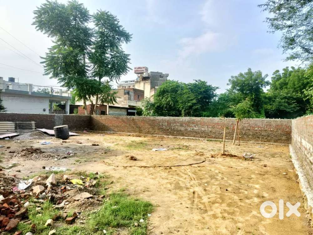 300 GAJ LAND FOR RENT FOR COMMERCIAL USE AT MAIN PATRAKAR COLONY