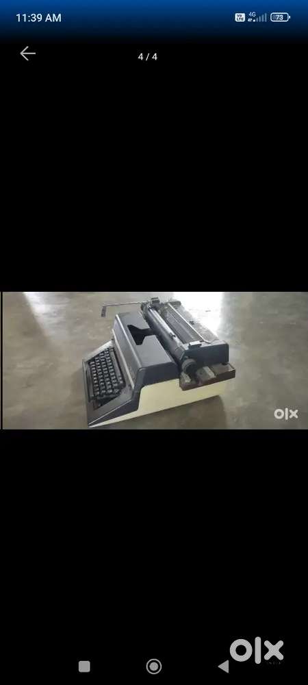 TYPE WRITING MACHINE