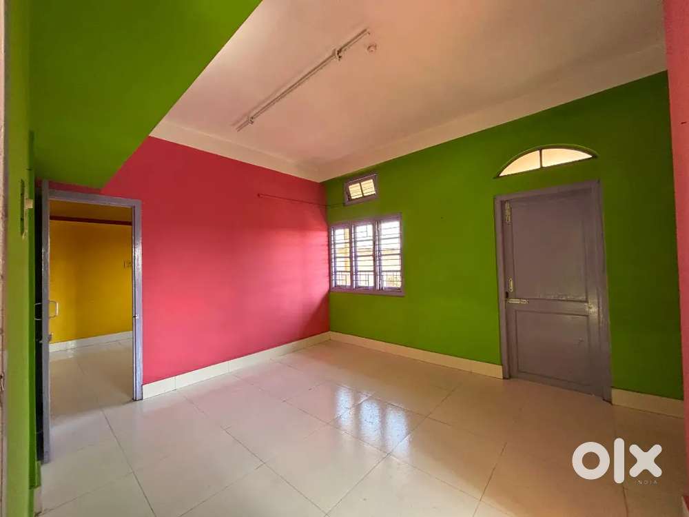 Hurry up!! A newly painted flat now available in Tulapatty, Silchar