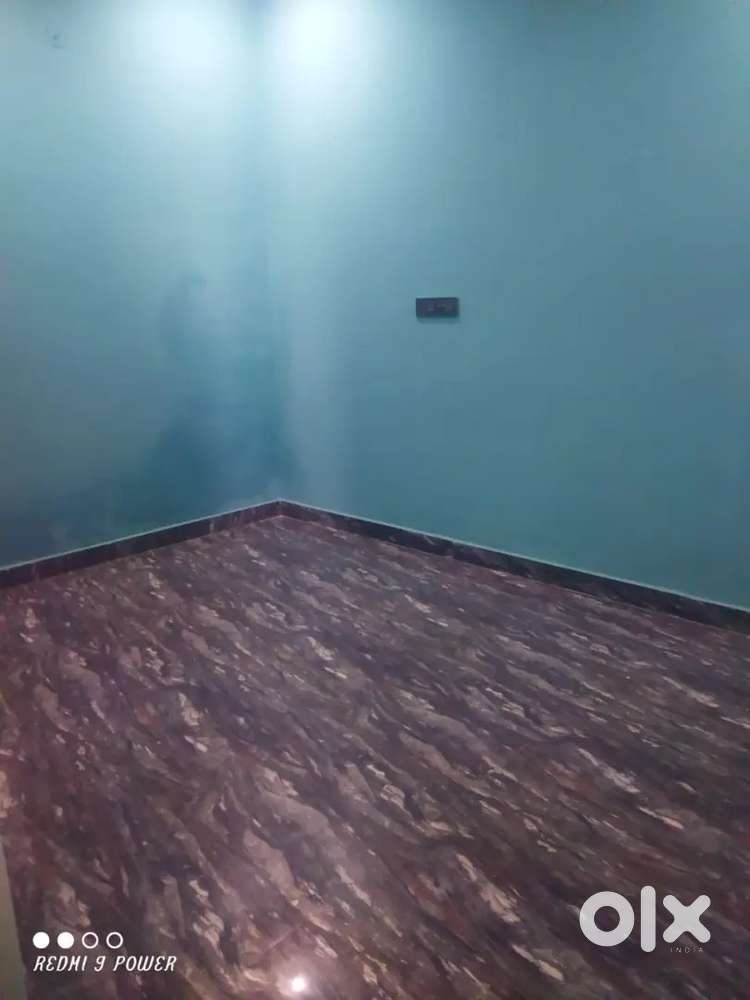 2bhk house for lease near new police station mangadu