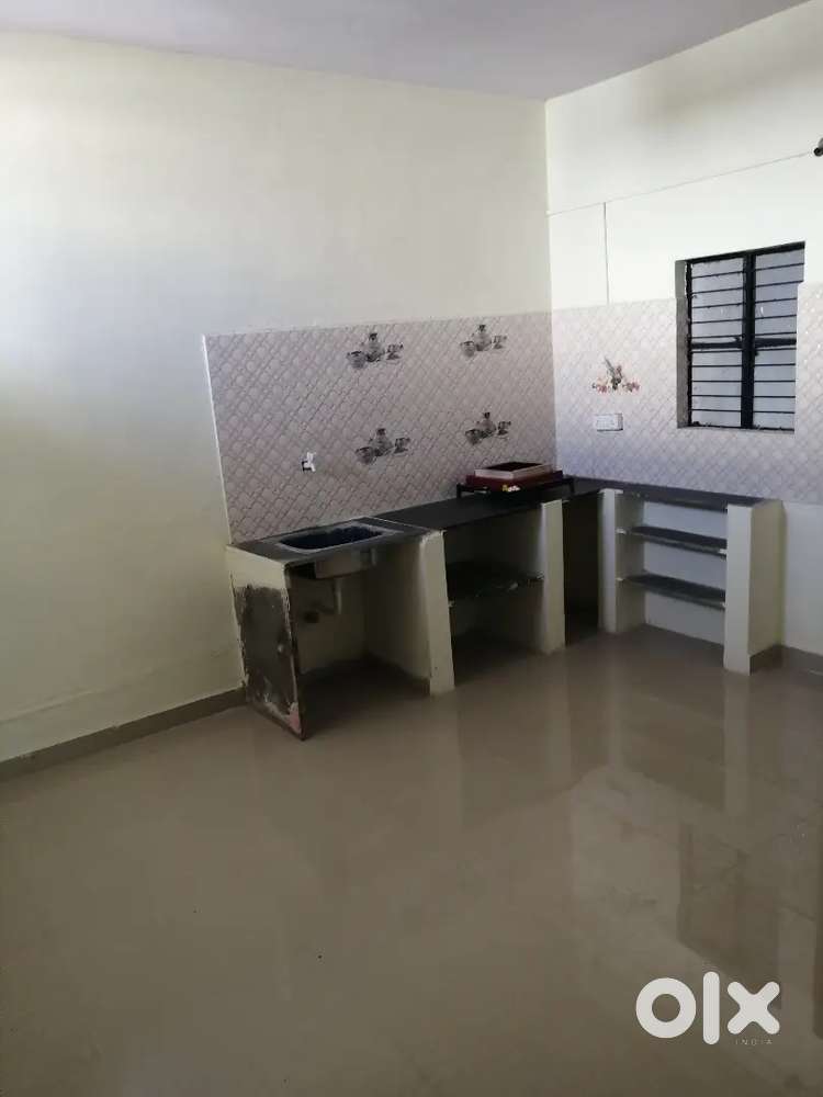 2 and 1 bhk with spacious rooms ringroad touch