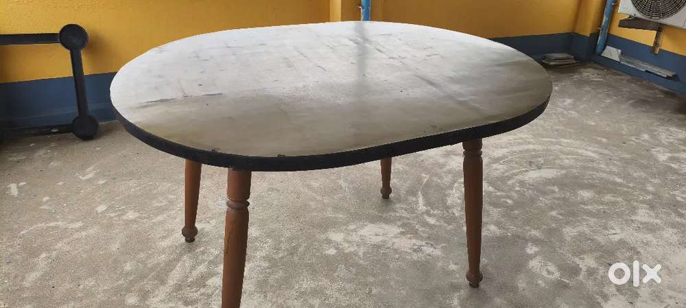 Wooden Dining Table (4 Seater)