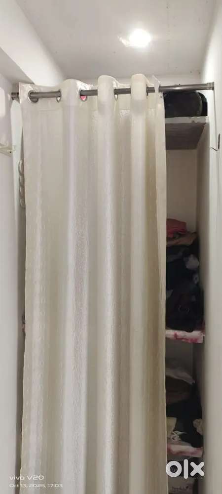 Studio room main road malviya Nagar. Near girdhar marg