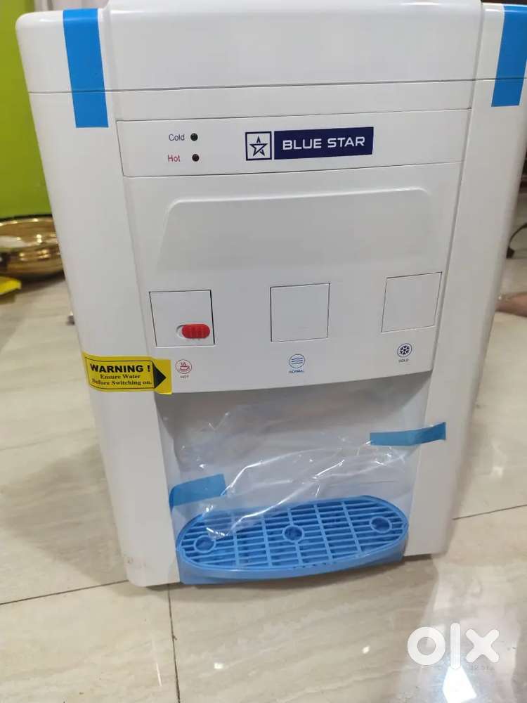 Bottled water dispenser