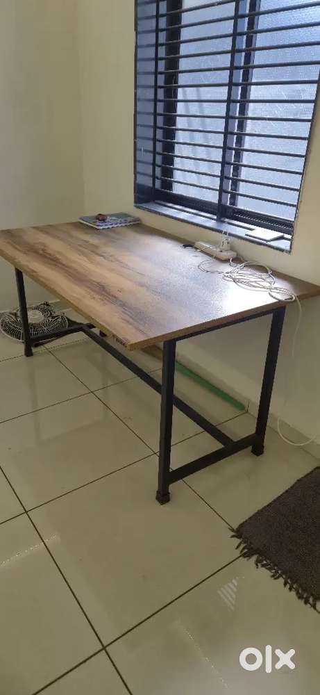 New Computer Table / Desk