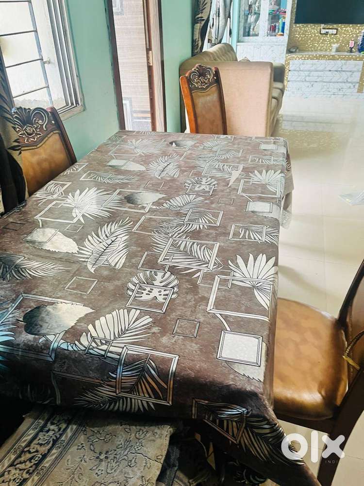 Dining table 6 chair