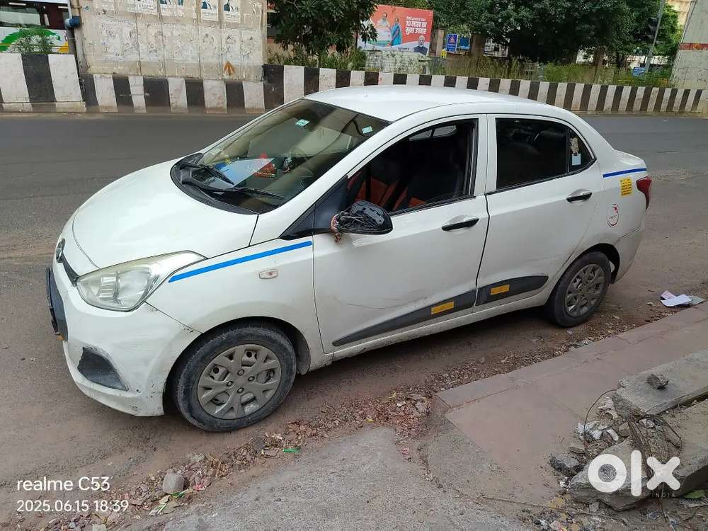 Hyundai Xcent 2018 cng