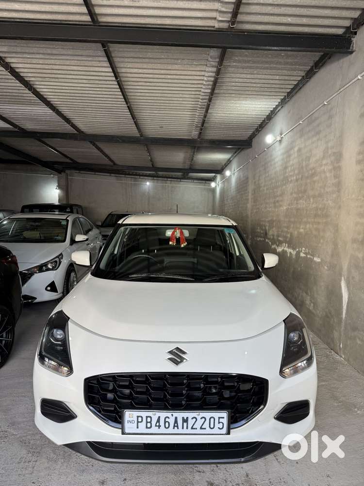 Maruti Suzuki Swift 1.2 VXI (O), 1925, Petrol