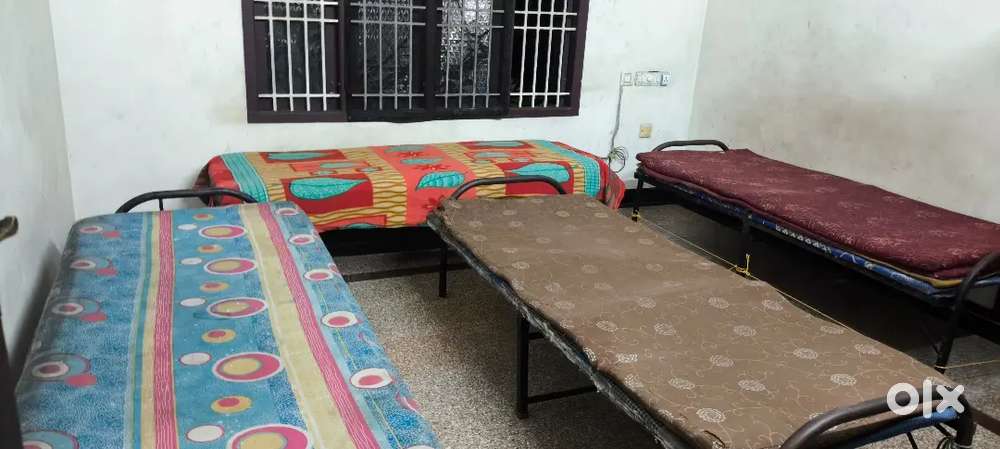 Pg for gents (food & accommodation)