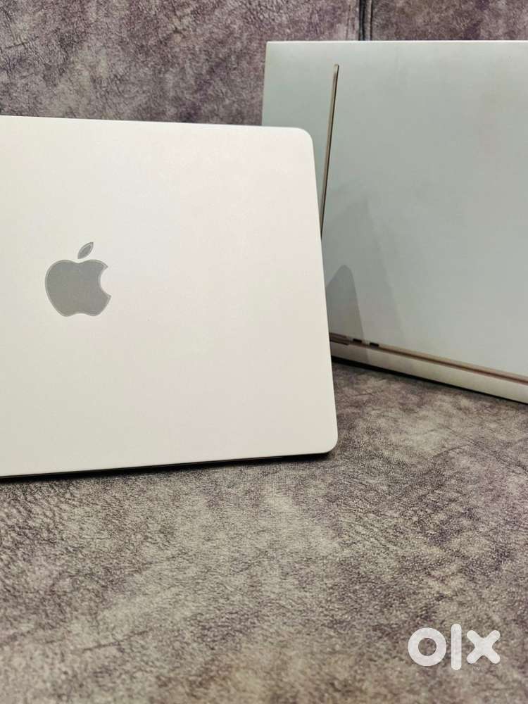Macbook air 13inch 16/256gb gold colour till 2028 apple careplus avbl