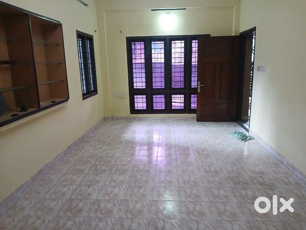 2 bhk appartment tripunithura
