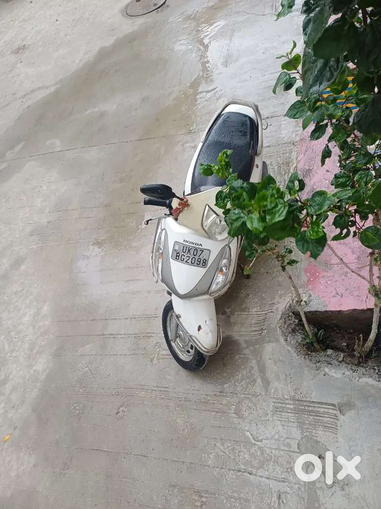 sael करना है scoter aviater
