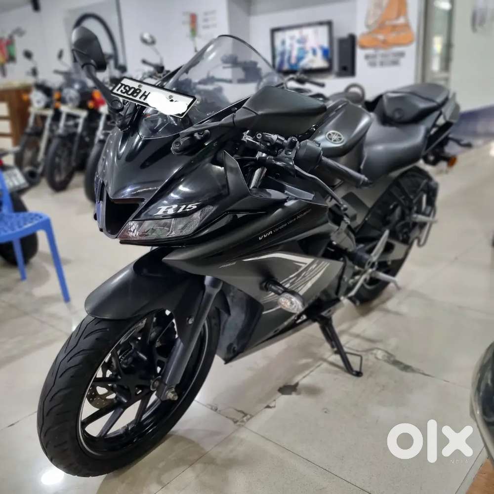 Yamaha R15 V4 ABS BS6,less driven
