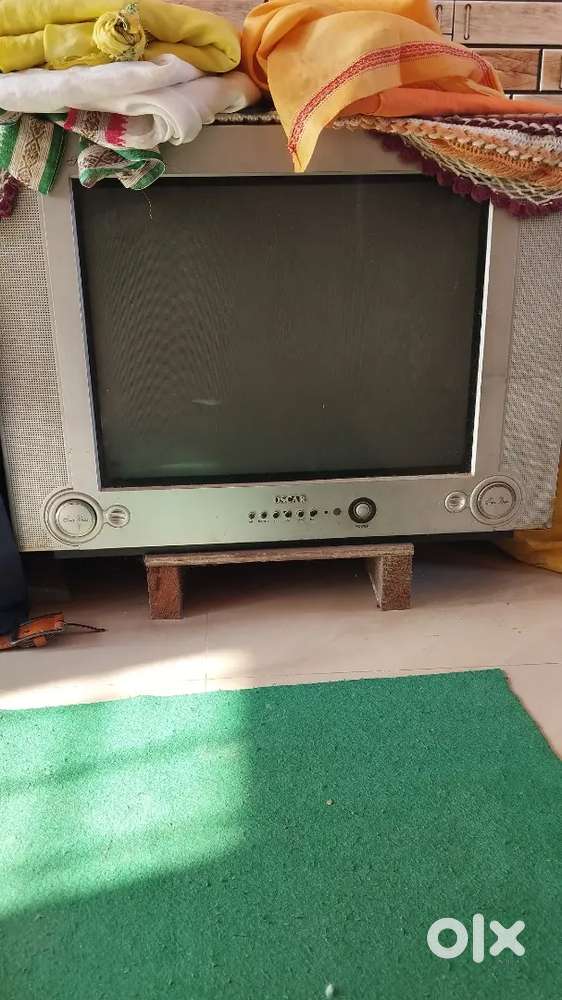 21 Inch Flat Tv With New Remote